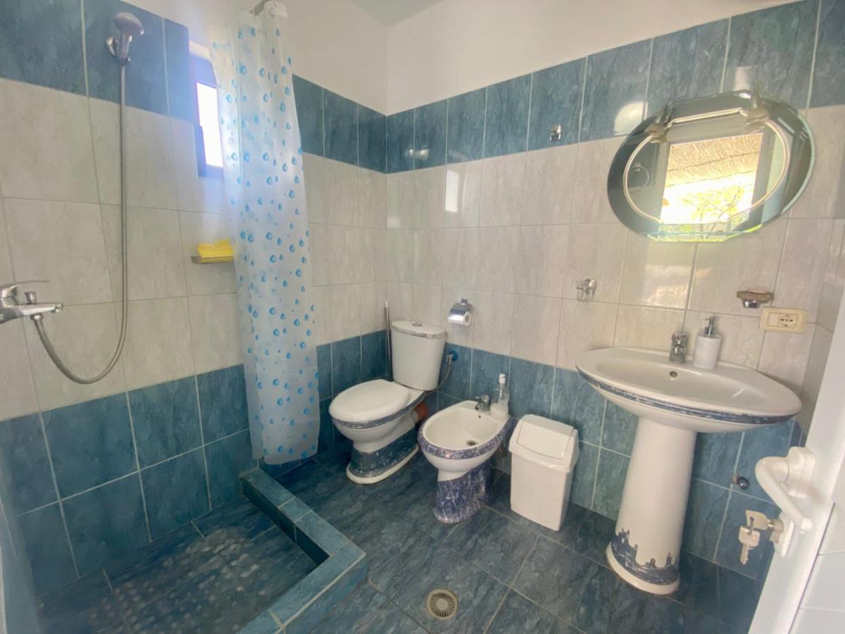 Maison Bellevue - 2 Bdrm Villa In Borsh Beach المظهر الخارجي الصورة