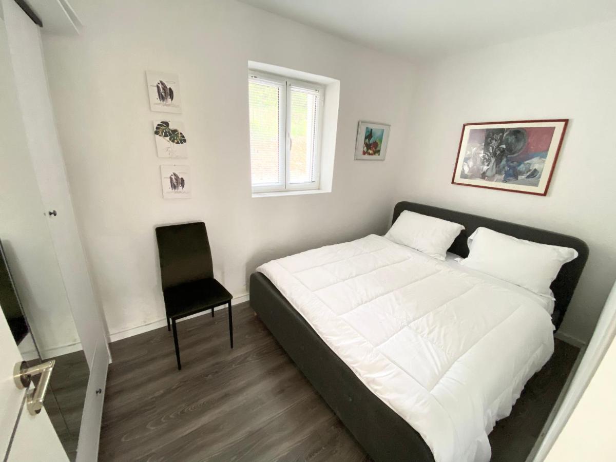 Maison Bellevue - 2 Bdrm Villa In Borsh Beach المظهر الخارجي الصورة